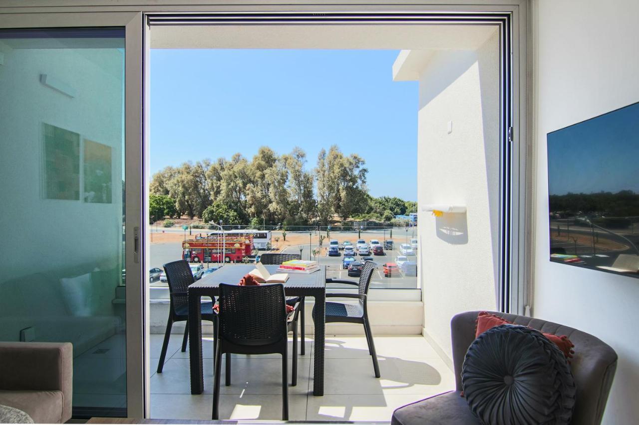 Apartament Phaedrus Living - Seaside Executive Flat Harbour 203 *